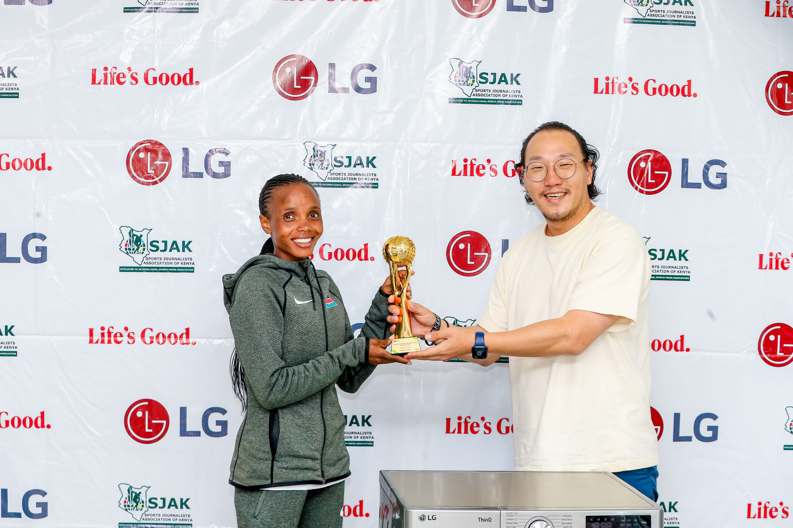 Beatrice Chebet Named LG_SJAK Sports Personality for December