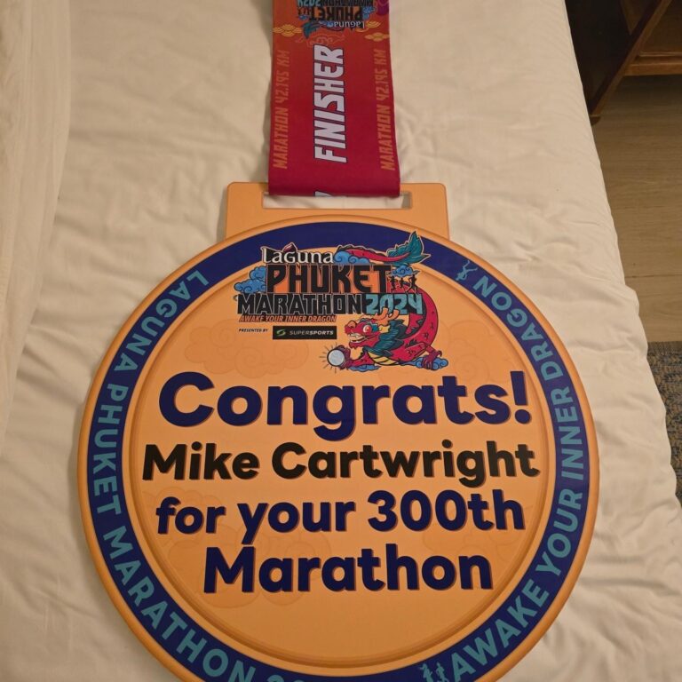 Mike Cartwright completes incredible 300th Marathon at the Laguna Phuket Marathon