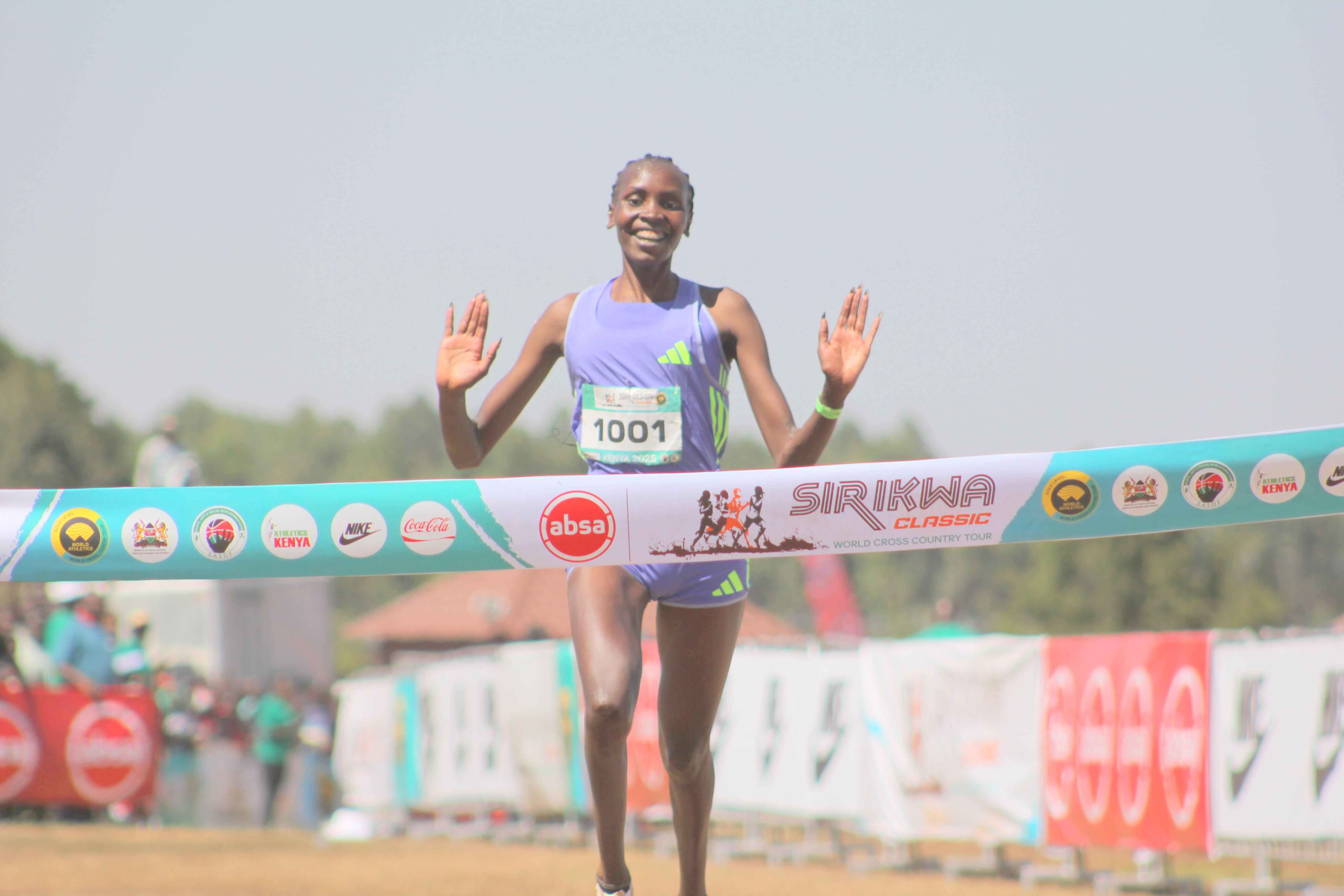 Agnes Ngetich winning the 2025 Sirikwa Classic Cross Country