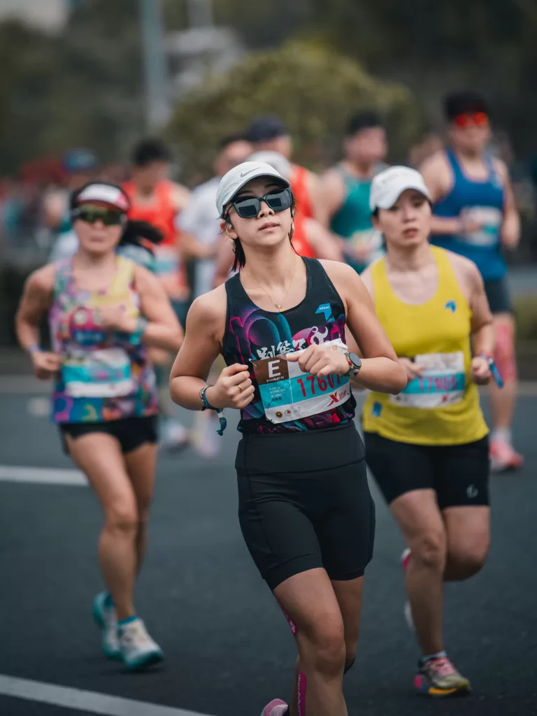 Running Apps vs. Online Coach vs. ChatGPT