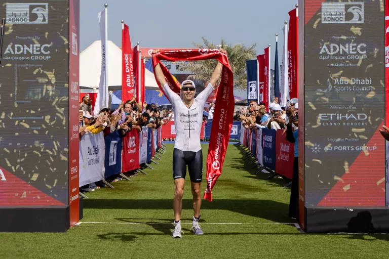 Online Alert: Schomburg and Christensen Secure Convincing Victories at Challenge Sir Bani Yas